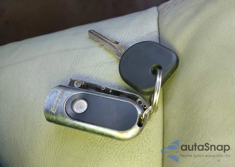 2006 Cadillac Dts Standard from USA, damaged, VIN 1G6KD57Y26U120523